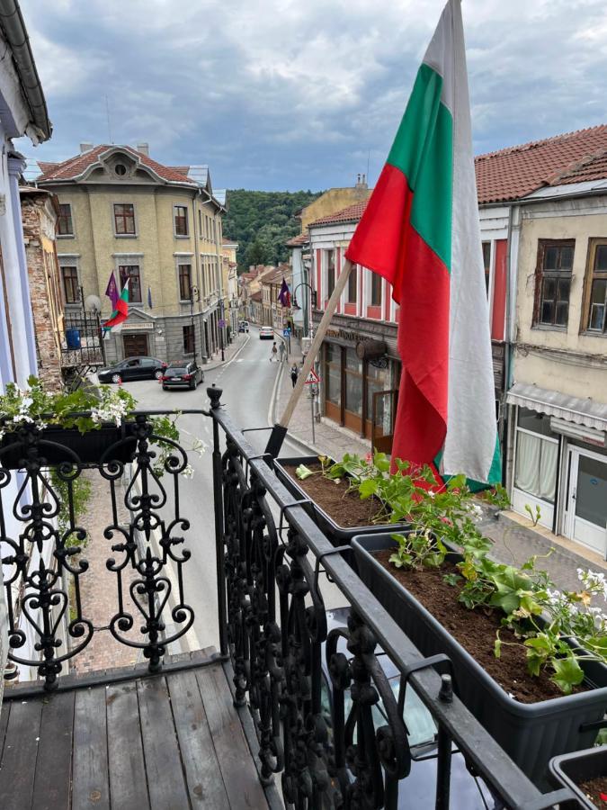 Tsarevets Residence Veliko Turnovo Bagian luar foto